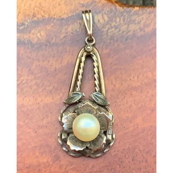 Antique Gold filled Flower and Pearl Pendant - Picture 1 of 5